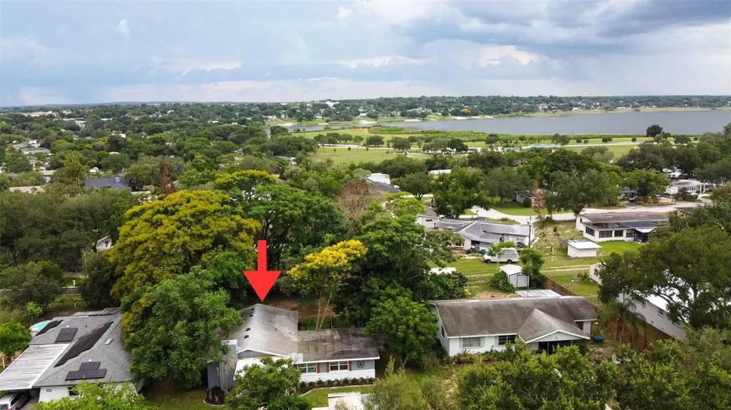 1022 S Tower Lane Lake Wales FL 33853