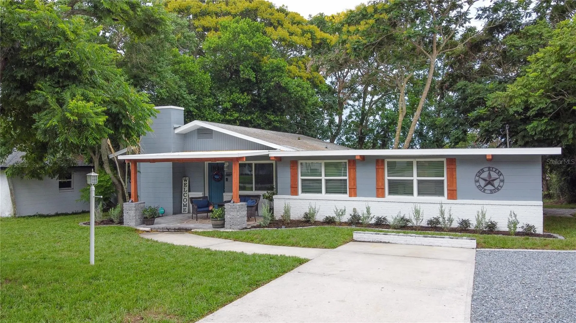 1022 S Tower Lane Lake Wales FL 33853