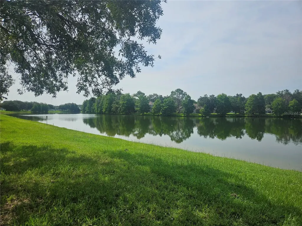 2321 Water View Loop Kissimmee FL 34743