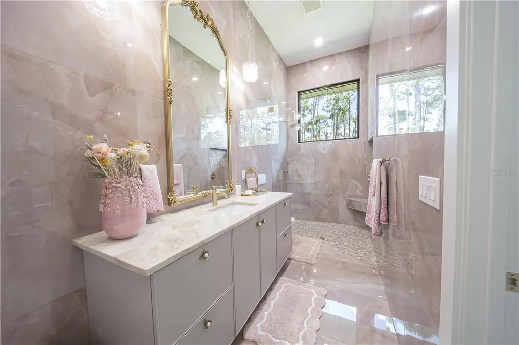 9240 Falcon Court Venice FL 34293