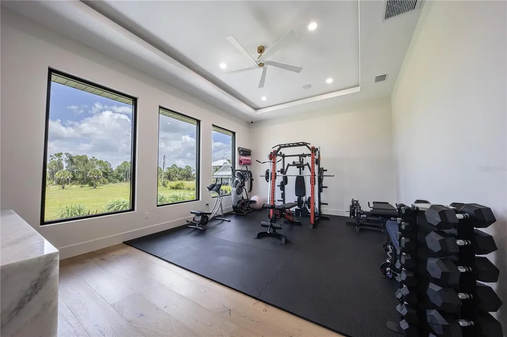 9240 Falcon Court Venice FL 34293