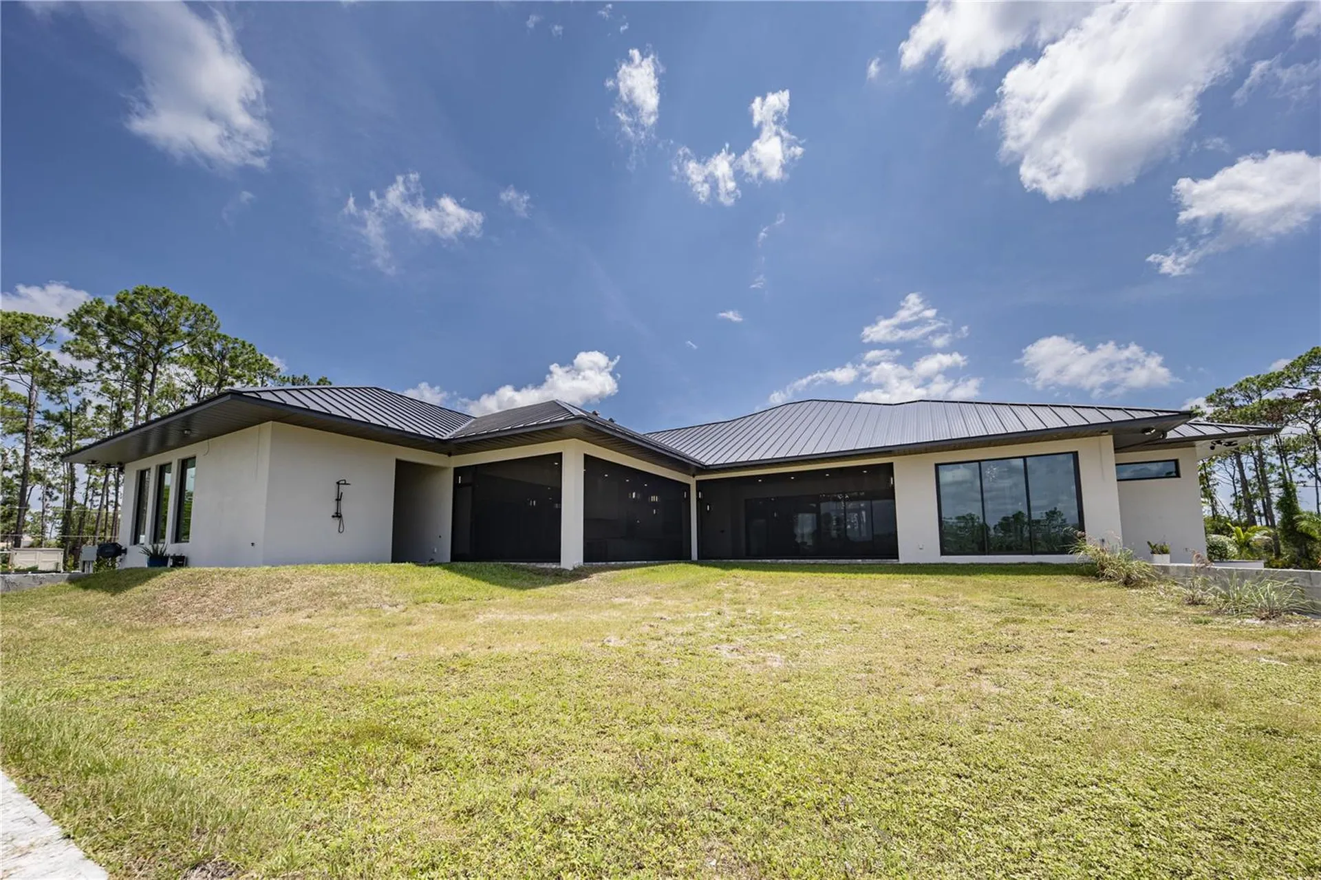 9240 Falcon Court Venice FL 34293