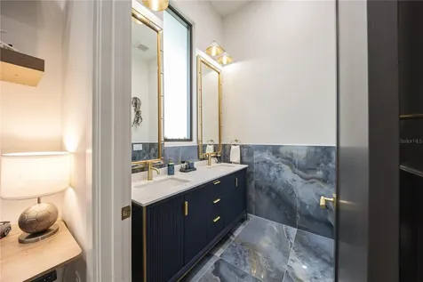 9240 Falcon Court Venice FL 34293
