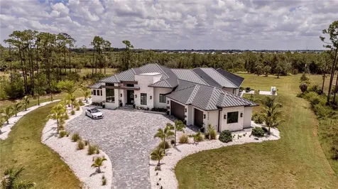 9240 Falcon Court Venice FL 34293