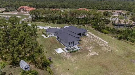 9240 Falcon Court Venice FL 34293