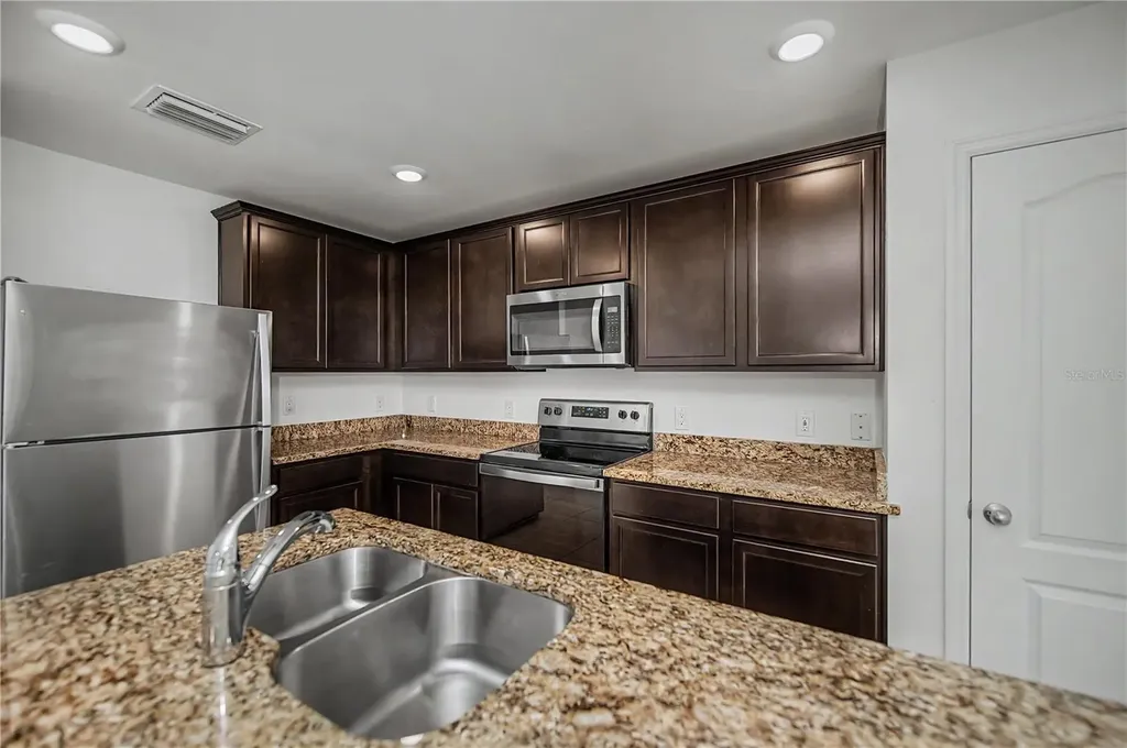 2555 Atwater Drive North Port FL 34288