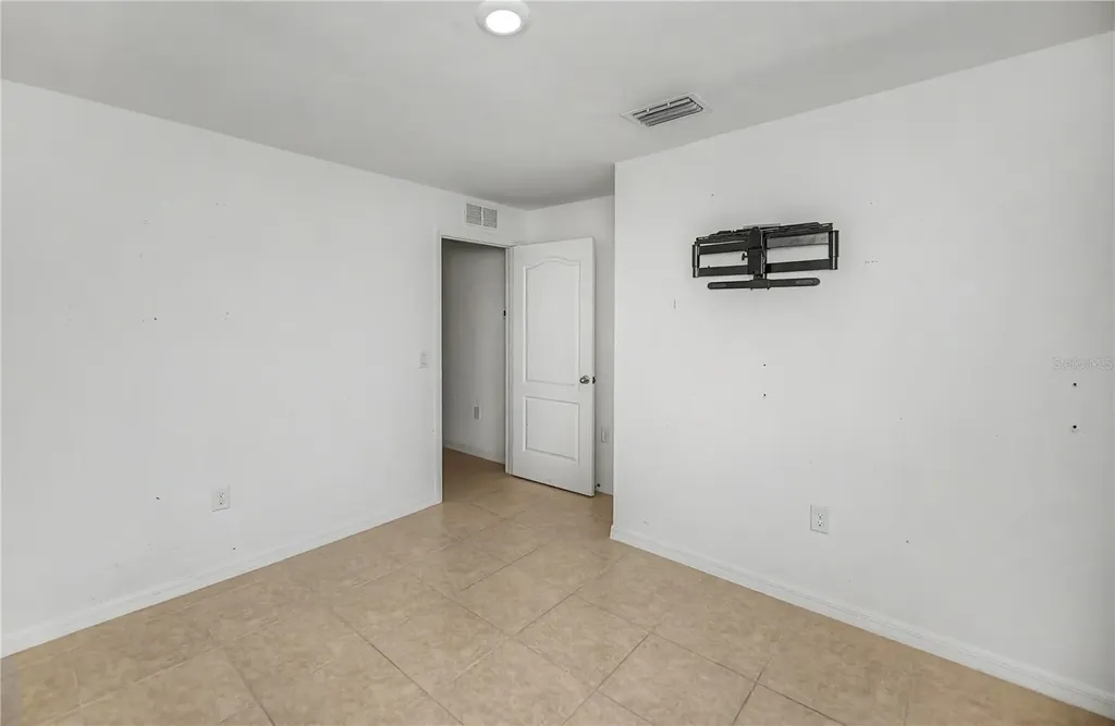 2555 Atwater Drive North Port FL 34288