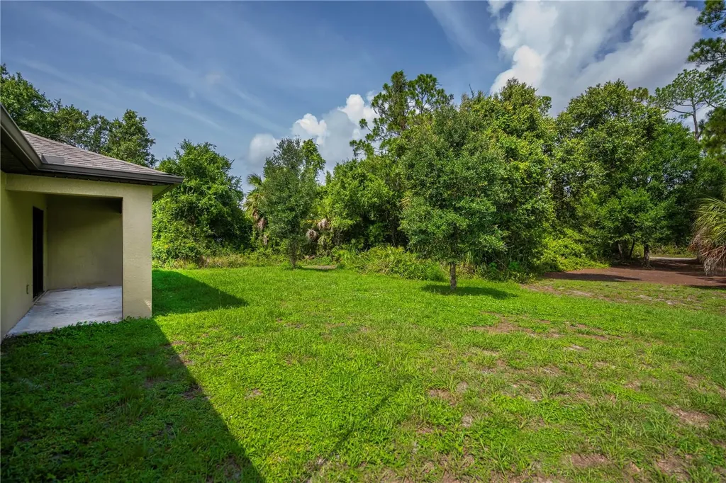 2555 Atwater Drive North Port FL 34288