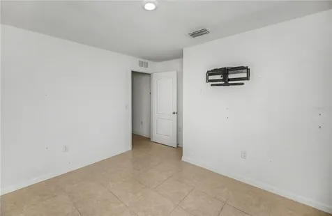 2555 Atwater Drive North Port FL 34288