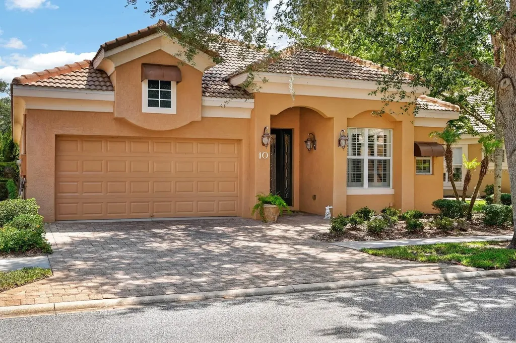 10 Lakeside Way Palm Coast FL 32137