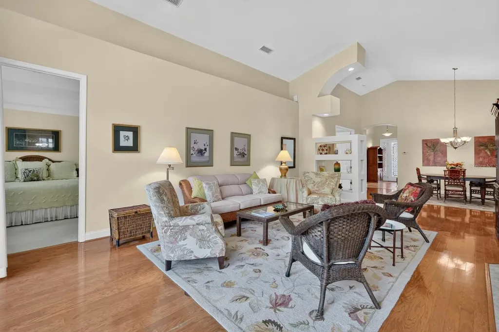 10 Lakeside Way Palm Coast FL 32137
