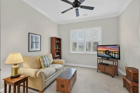 10 Lakeside Way Palm Coast FL 32137