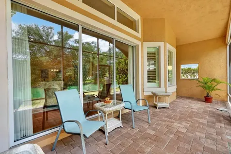 10 Lakeside Way Palm Coast FL 32137
