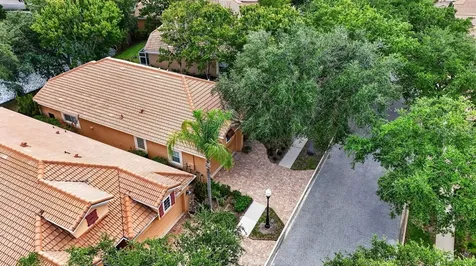 10 Lakeside Way Palm Coast FL 32137
