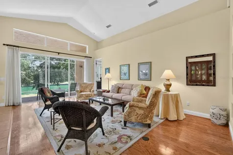 10 Lakeside Way Palm Coast FL 32137