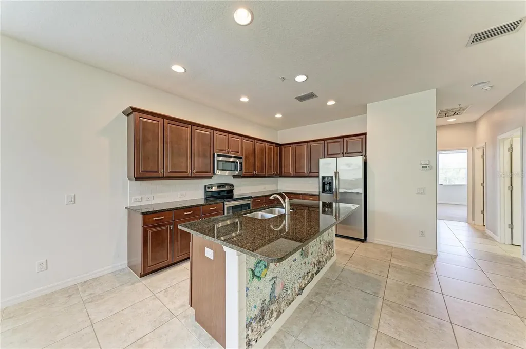 8143 Miramar Way Lakewood Ranch FL 34202
