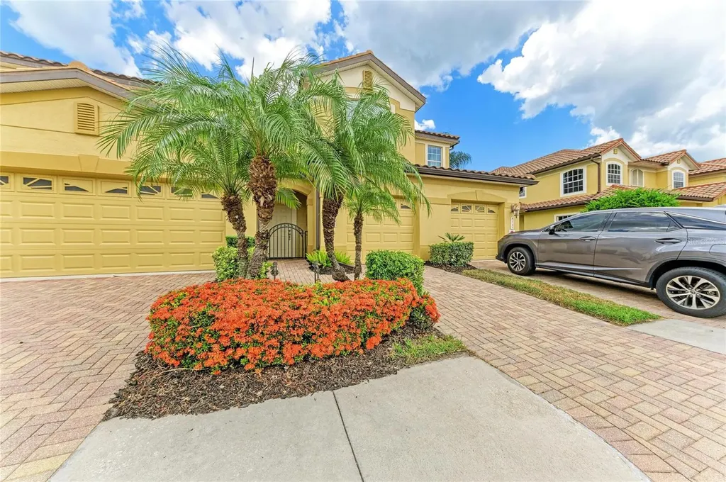 8143 Miramar Way Lakewood Ranch FL 34202