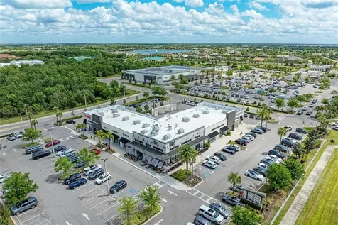 8143 Miramar Way Lakewood Ranch FL 34202