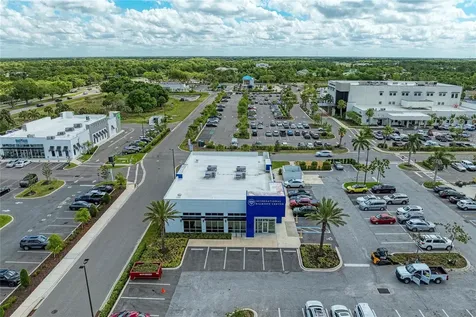 8143 Miramar Way Lakewood Ranch FL 34202