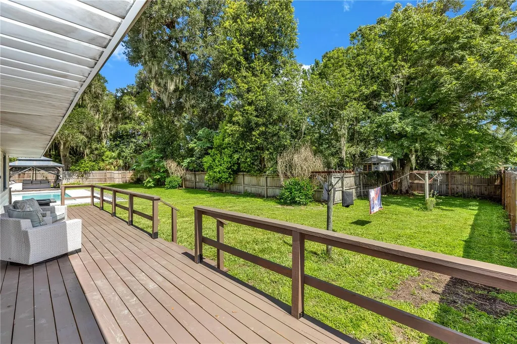 162 W Park Street Lake Helen FL 32744
