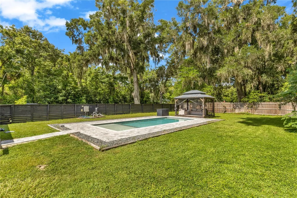 162 W Park Street Lake Helen FL 32744