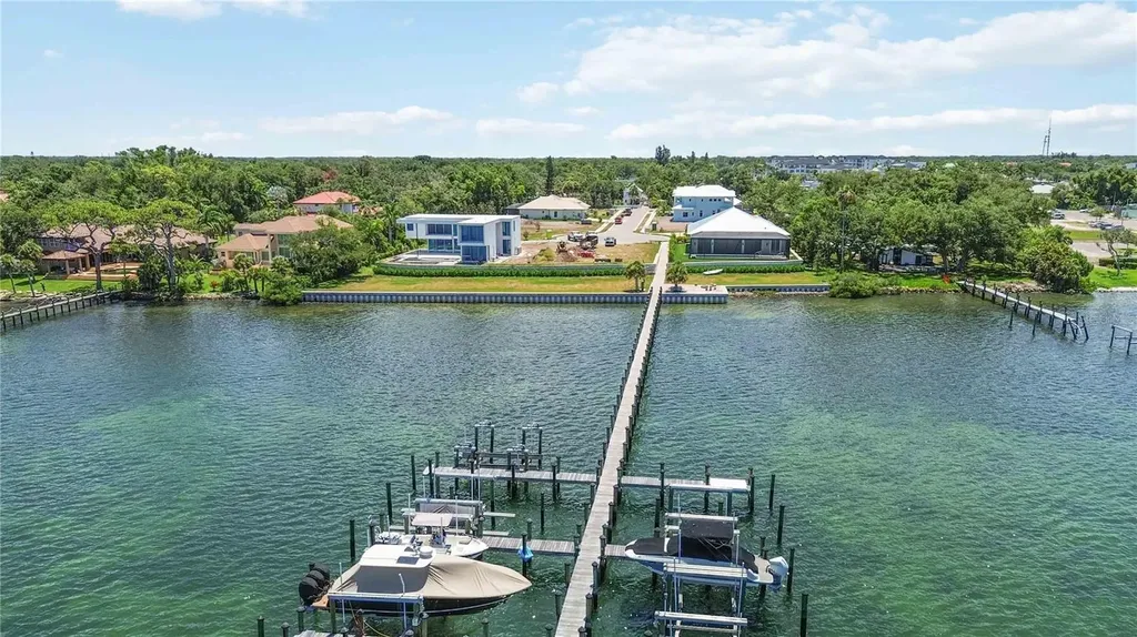 3820 Parrot Bay Court Osprey FL 34229