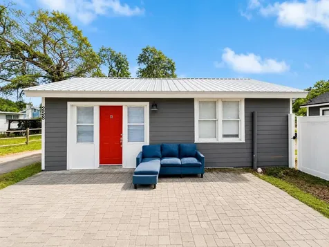 113 Avenue C SE Winter Haven FL 33880