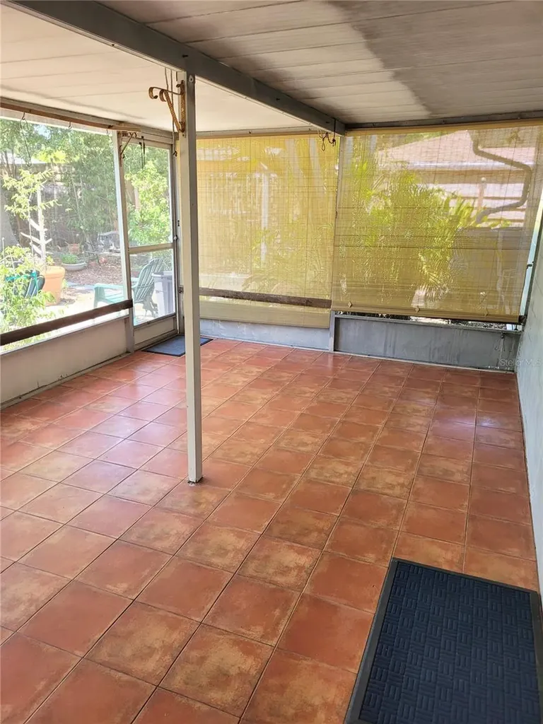 2230 Bougainvillea Street Sarasota FL 34239