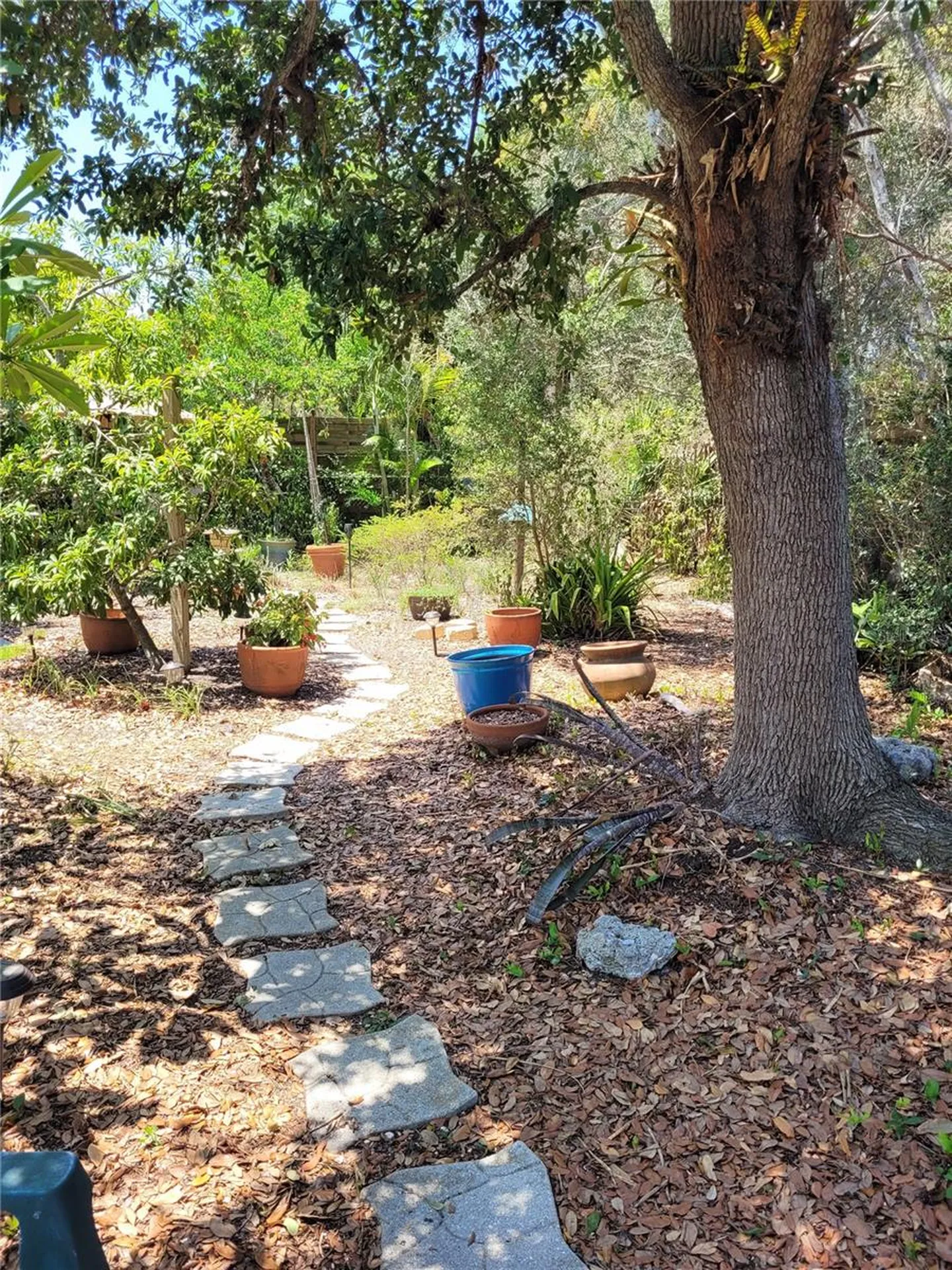 2230 Bougainvillea Street Sarasota FL 34239