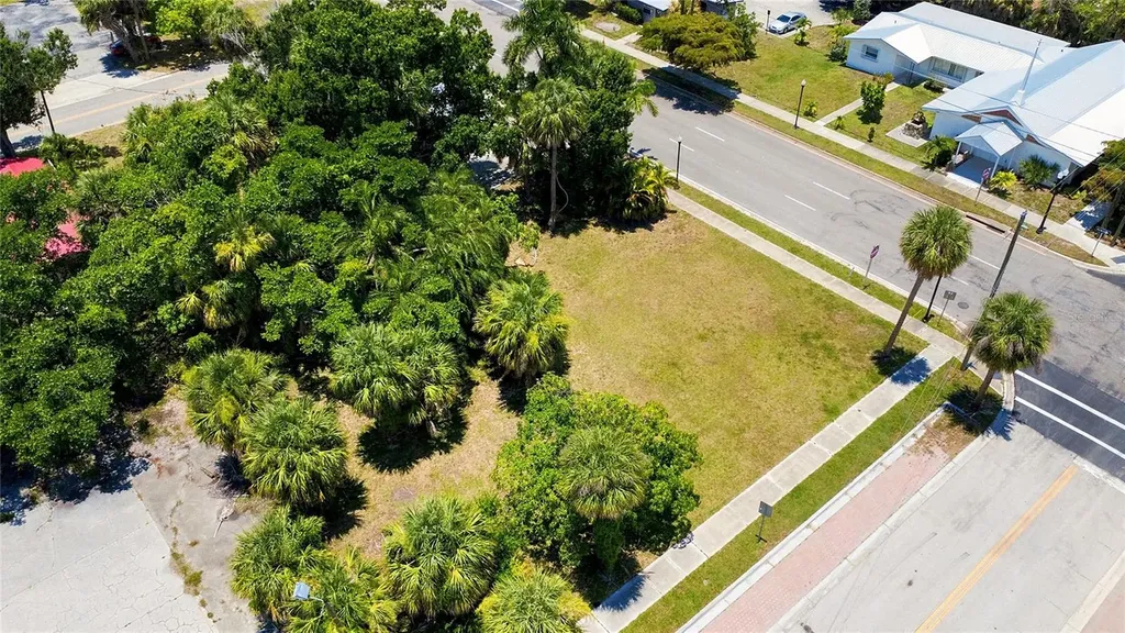 261 E Olympia Avenue Punta Gorda FL 33950