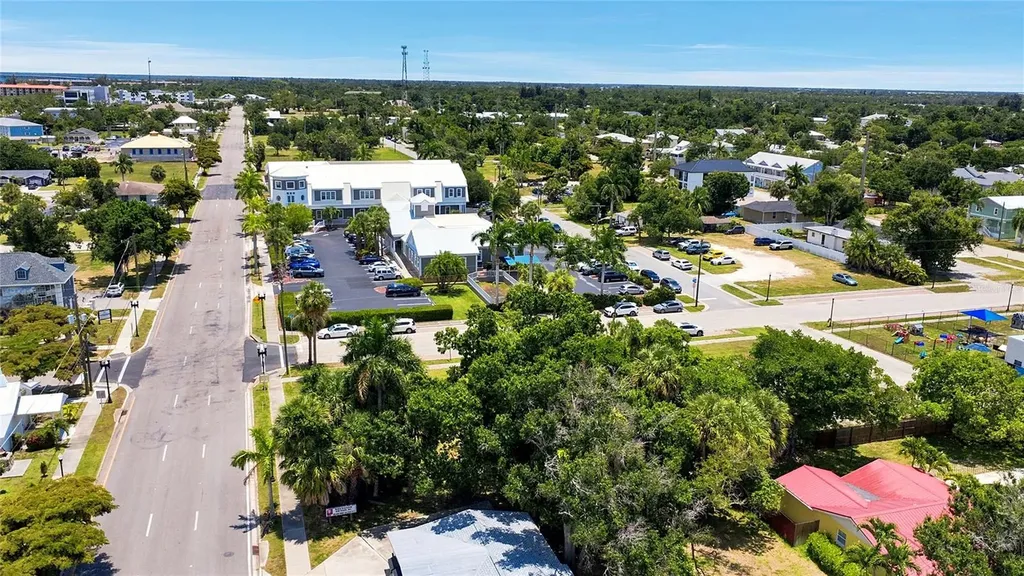 261 E Olympia Avenue Punta Gorda FL 33950