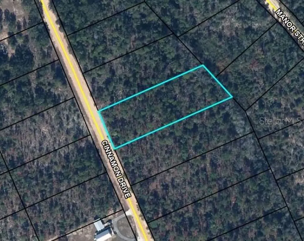 Cinnamon Drive Marianna FL 32448