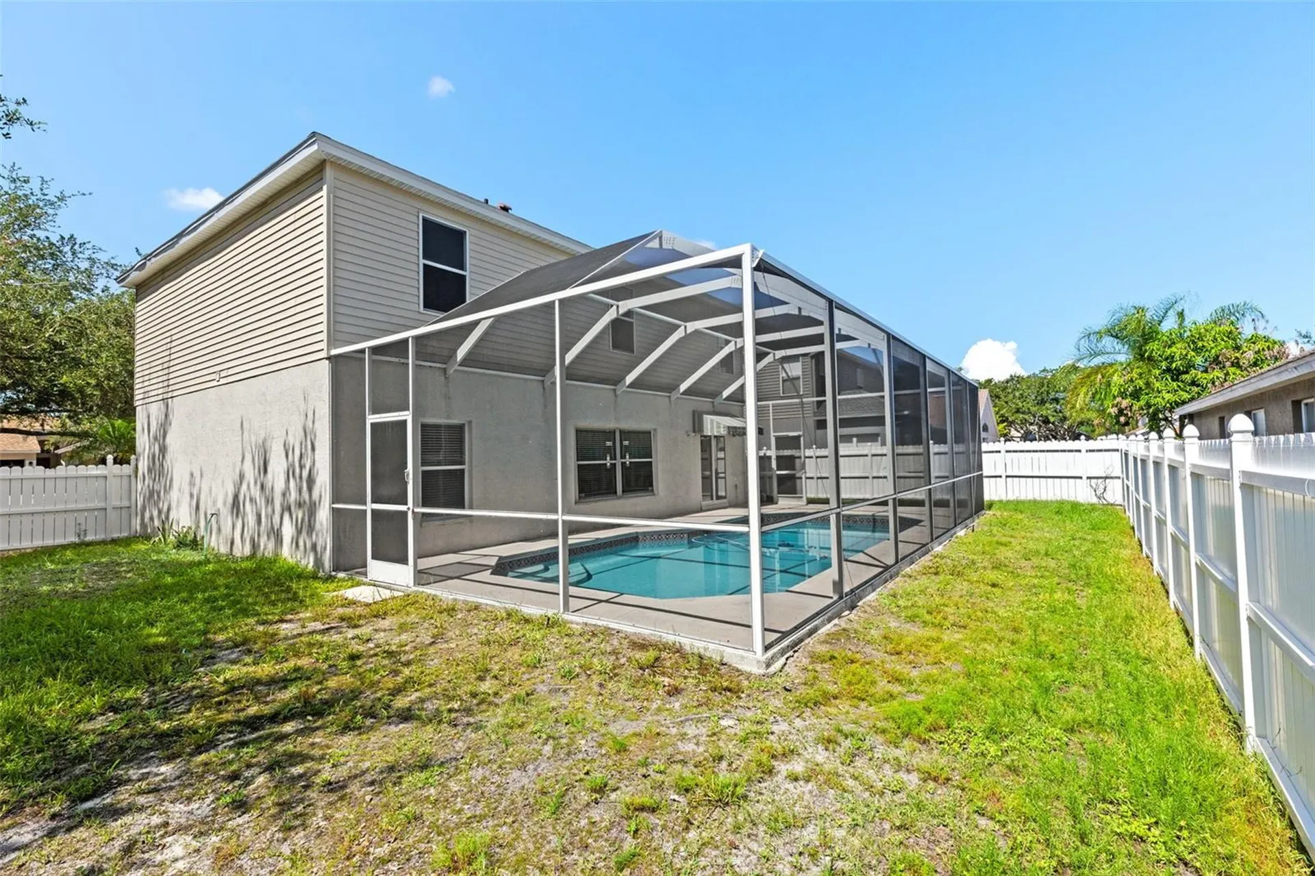 13439 White Elk Loop Tampa FL 33626