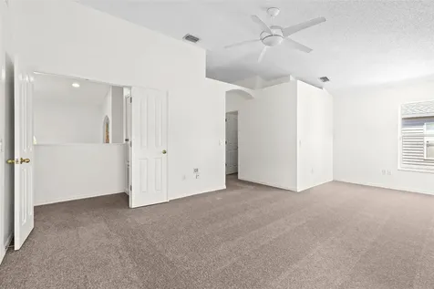13439 White Elk Loop Tampa FL 33626