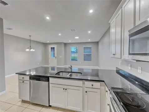 2424 Blowing Breeze Avenue Kissimmee FL 34744