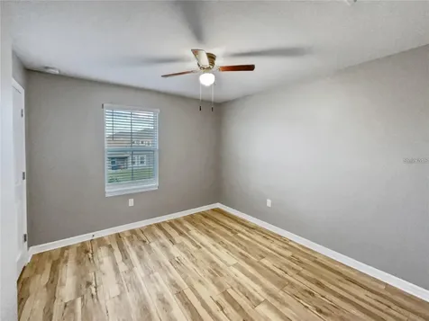 2424 Blowing Breeze Avenue Kissimmee FL 34744