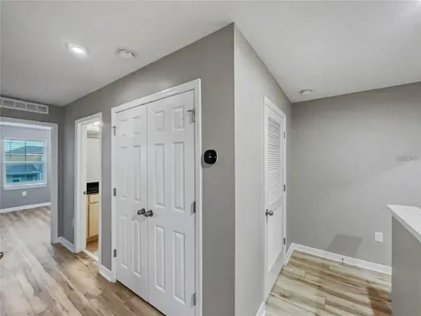 2424 Blowing Breeze Avenue Kissimmee FL 34744