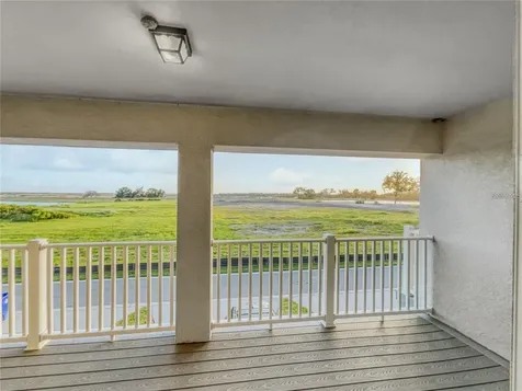 2424 Blowing Breeze Avenue Kissimmee FL 34744