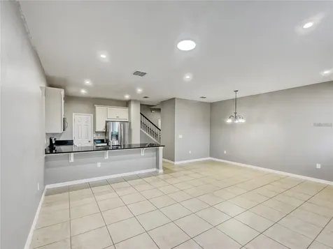 2424 Blowing Breeze Avenue Kissimmee FL 34744