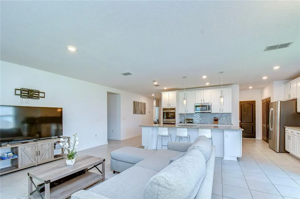 8325 Olive Brook Drive Wesley Chapel FL 33545