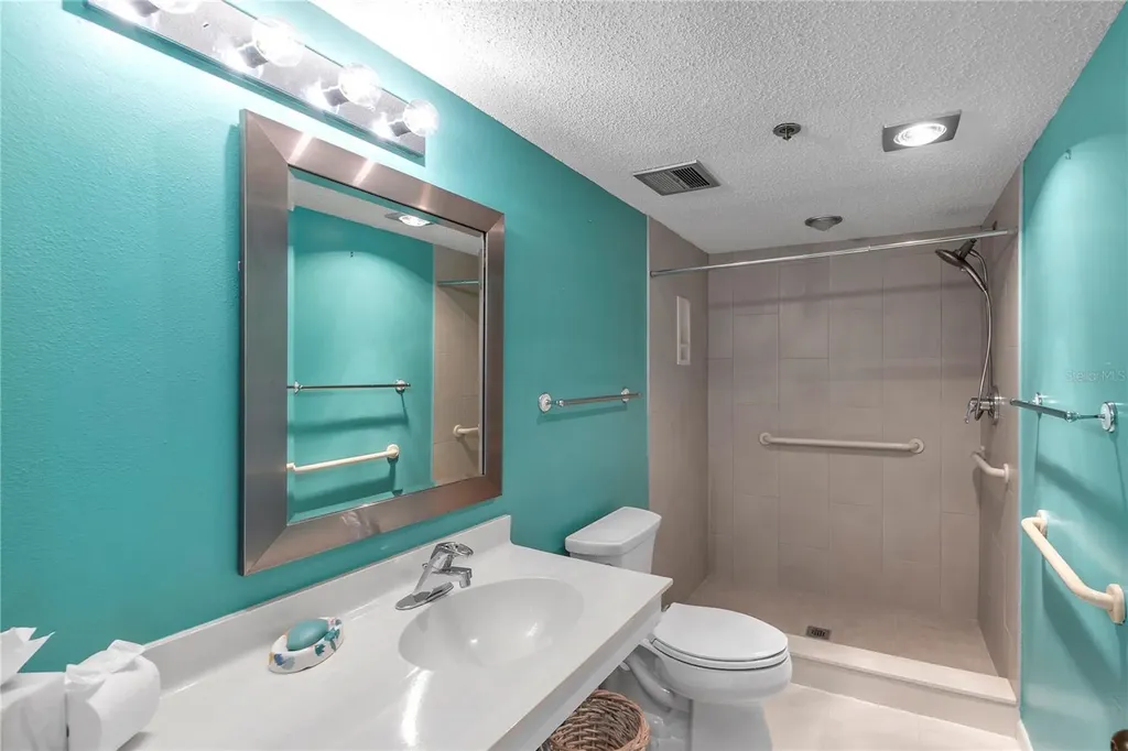 101 Sunset Drive Sarasota FL 34236