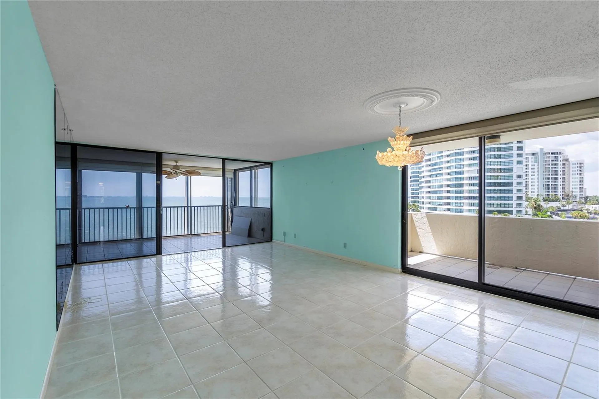 101 Sunset Drive Sarasota FL 34236