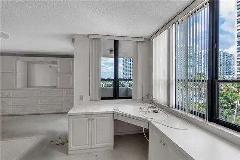 101 Sunset Drive Sarasota FL 34236