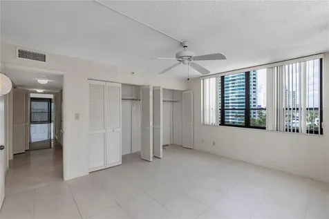 101 Sunset Drive Sarasota FL 34236