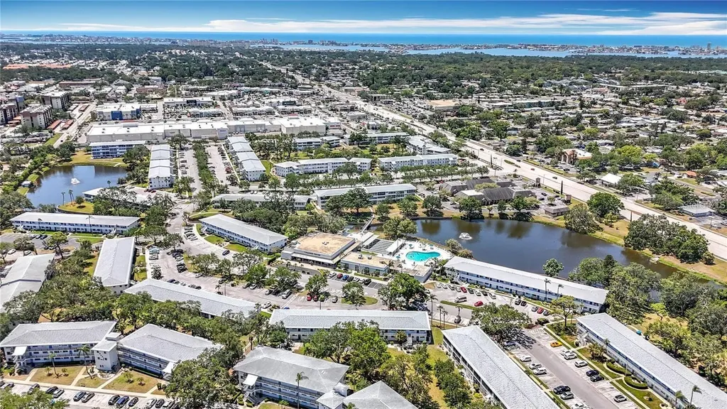 8305 111th Street Seminole FL 33772