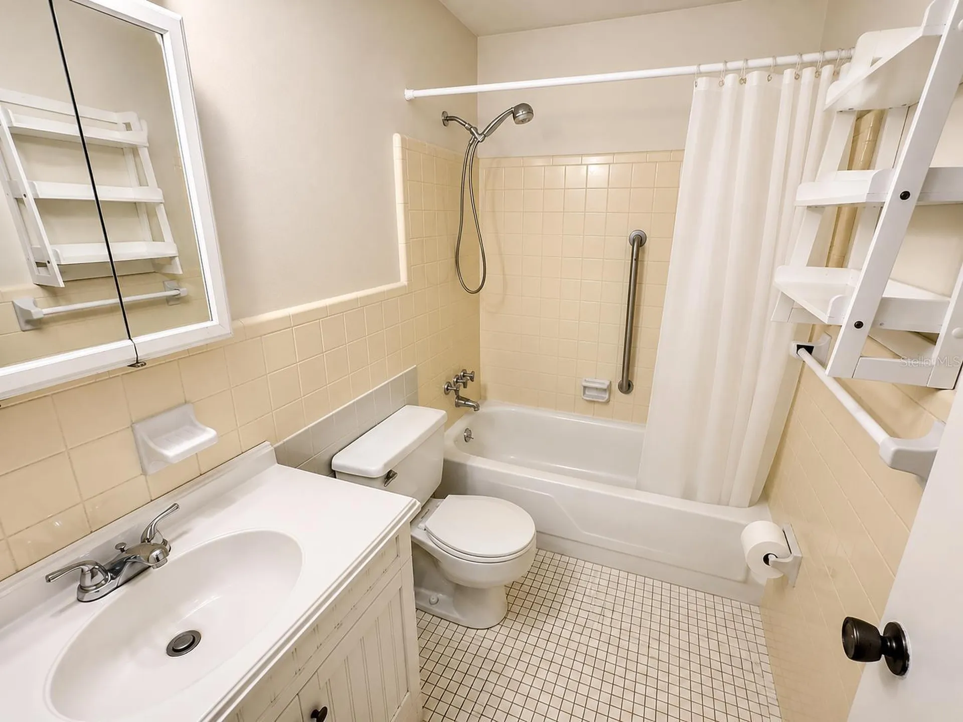 8305 111th Street Seminole FL 33772