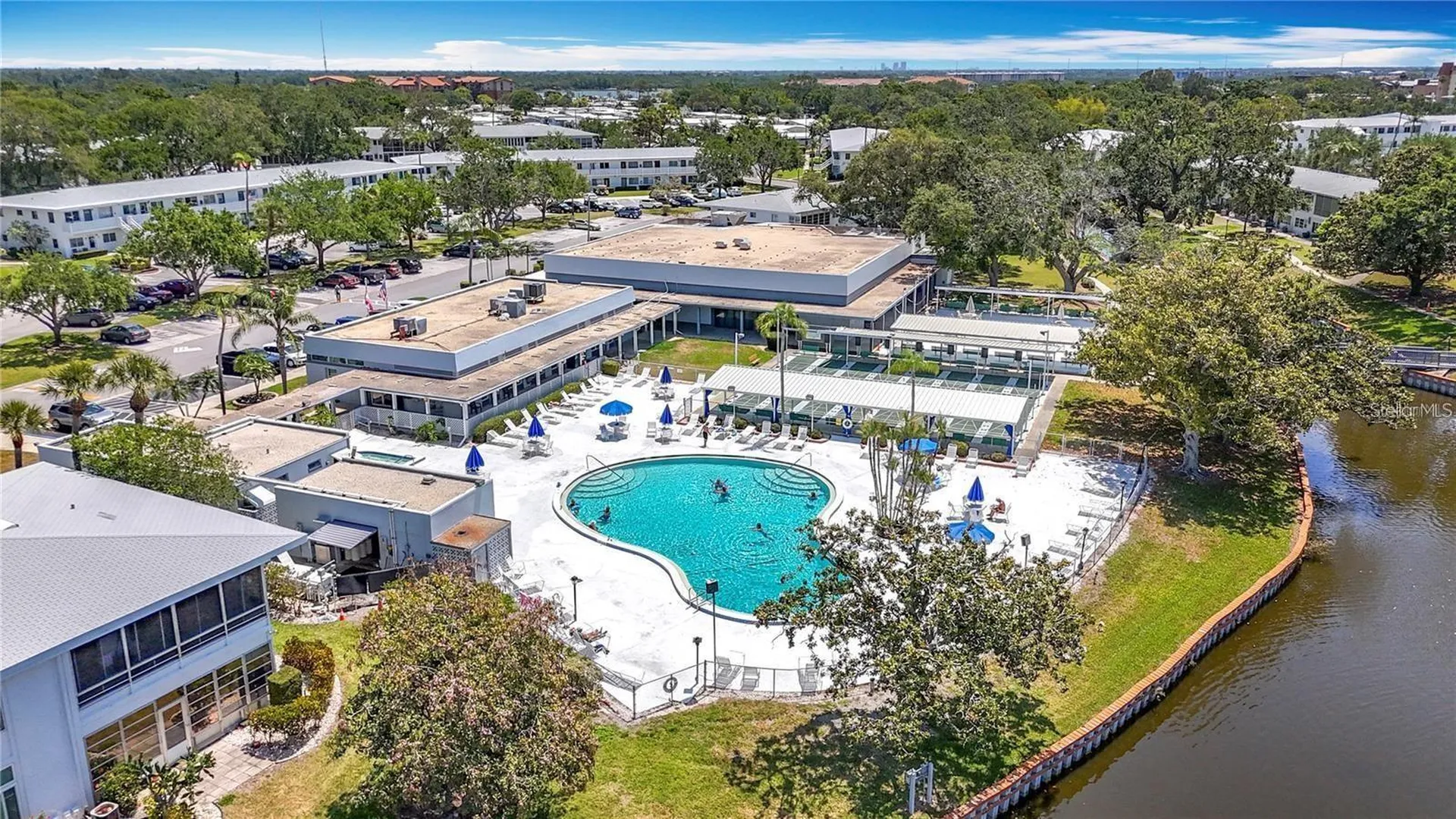 8305 111th Street Seminole FL 33772