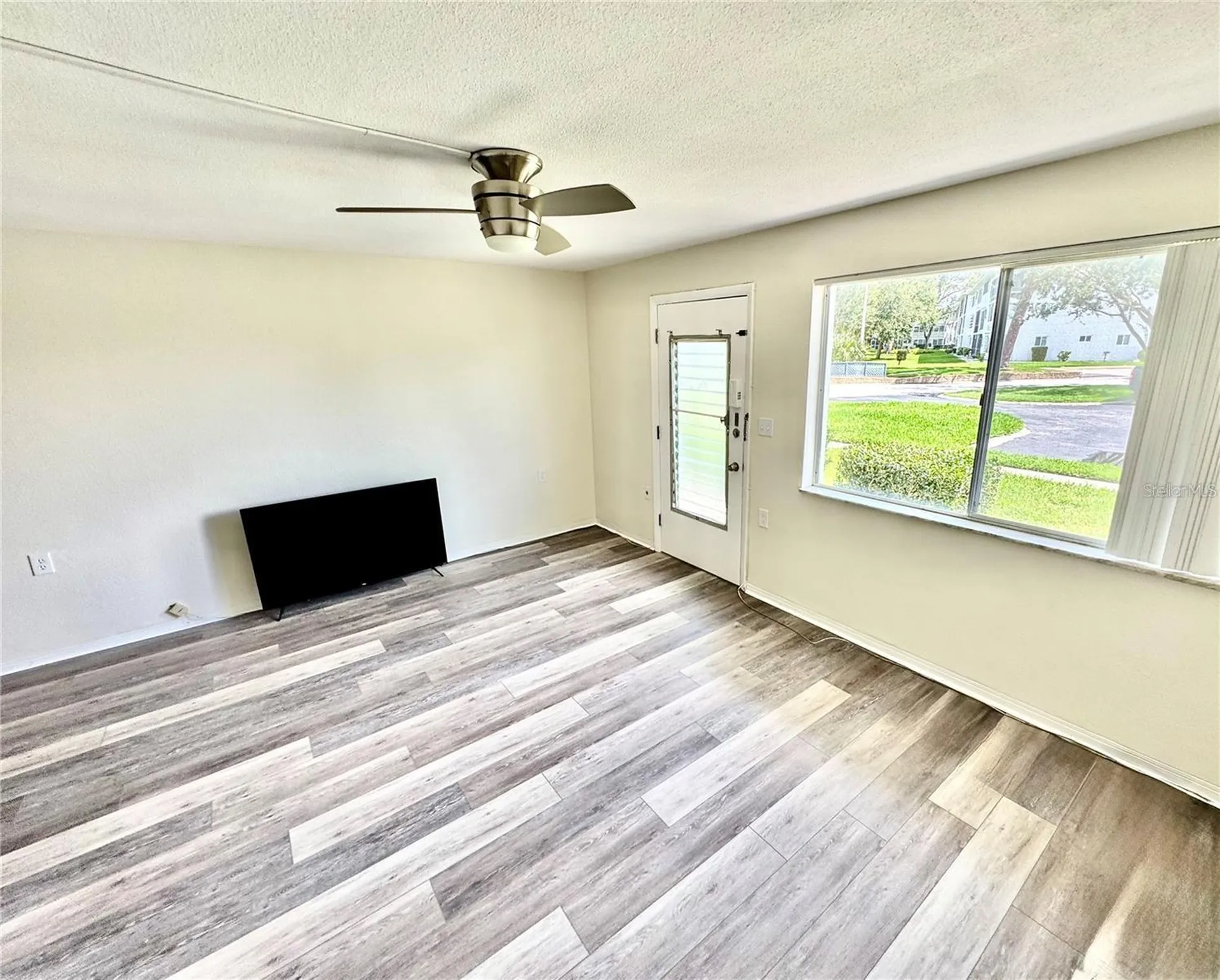 8305 111th Street Seminole FL 33772