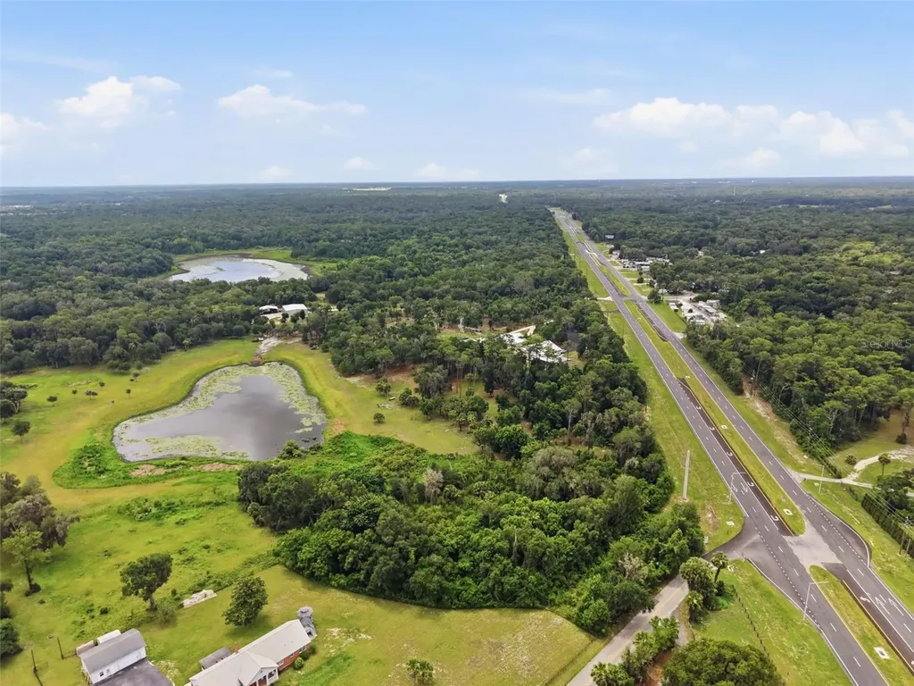 4155 N Us Highway 17 Deland FL 32720