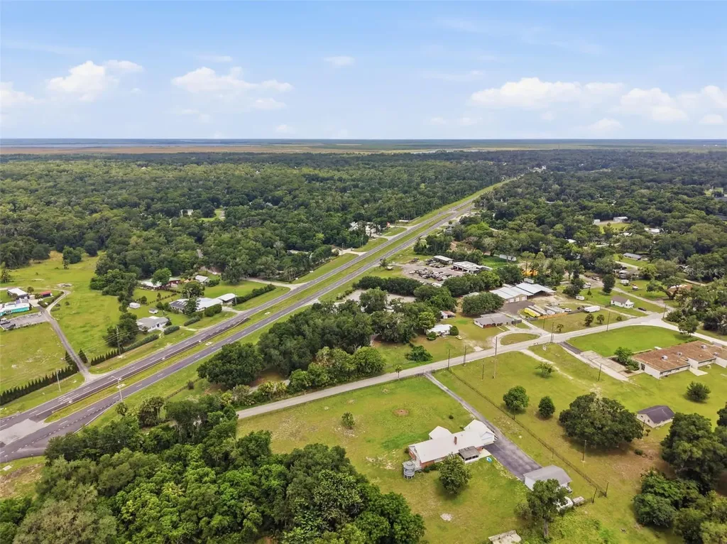 4155 N Us Highway 17 Deland FL 32720